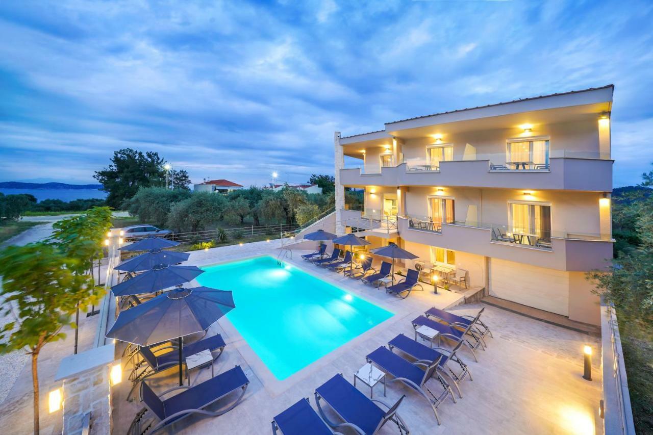Iliomagic Luxury Suites Thassos Bagian luar foto