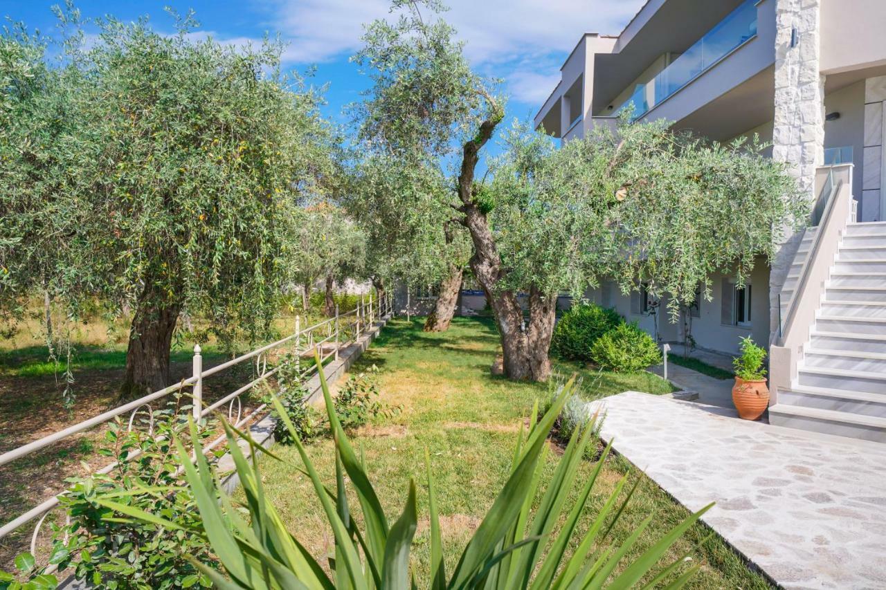 Iliomagic Luxury Suites Thassos Bagian luar foto
